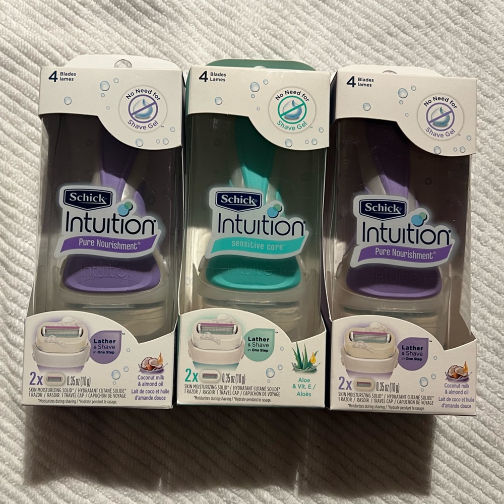 3 Schick Intuition Razors